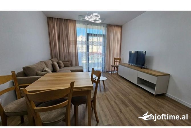 Shtepi me qera 1+1 ne Tirane - 1,000 Euro