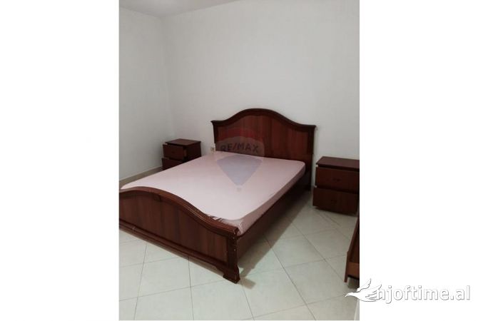 Apartament 1+1 per qira 