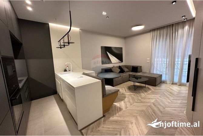 Shtepi me qera 1+1 ne Tirane - 800 Euro