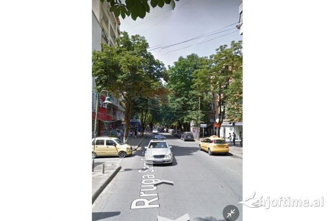 Ambient biznesi me qera 1+1 ne Tirane - 3,000 Euro