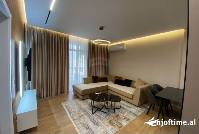 Shtepi ne shitje Apartament ne Tirane, 1+1, Mobilimi E mobiluar, Pagesa 145,000  Euro.