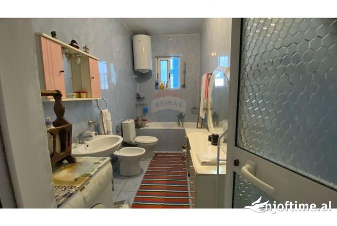 Shtepi ne shitje 2+1 ne Tirane - 198,000 Euro