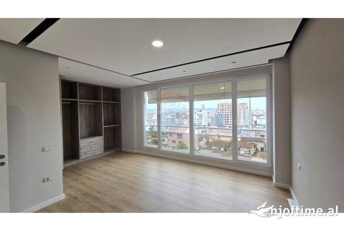 Shtepi ne shitje 3+1 ne Tirane - 277,000 Euro