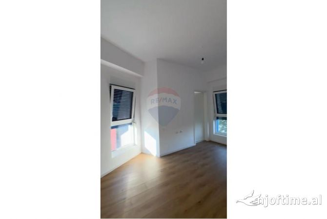 Shtepi ne shitje 3+1 ne Tirane - 16,800,000 Leke