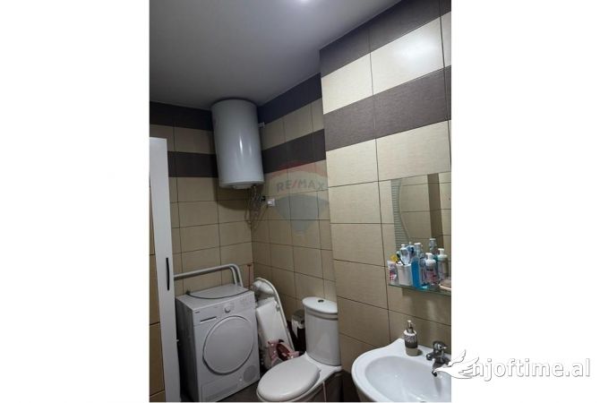 Shtepi ne shitje 1+1 ne Tirane - 149,000 Euro