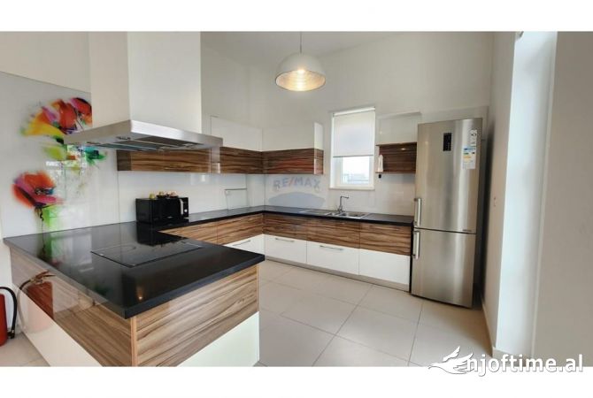 Shtepi me qera 4+1 ne Tirane - 4,000 Euro