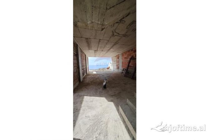 Shtepi ne shitje 3+1 ne Himare - 710,000 Euro