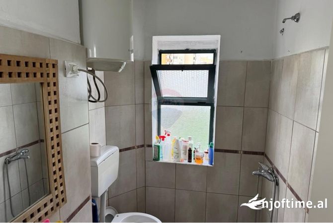 Shtepi ne shitje 1+1 ne Tirane - 90,000 Euro