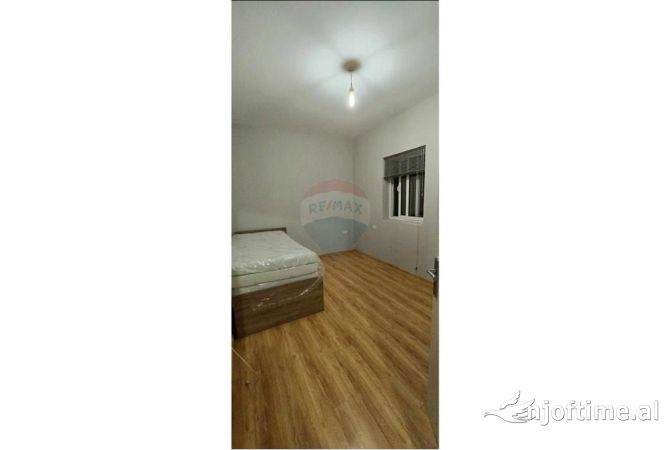 Shtepi me qera 2+1 ne Tirane - 380 Euro