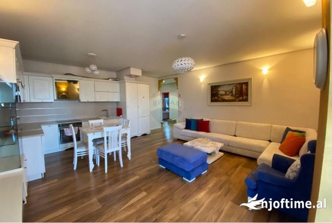 Shtepi ne shitje 2+1 ne Tirane - 220,000 Euro