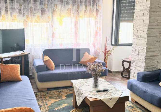 Shtepi me qera Apartament ne Tirane, 2+1, Mobilimi E mobiluar, Pagesa 600  Euro.