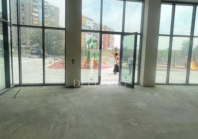 Ambient biznesi me qera 1+1 ne Tirane - 2,625 Euro