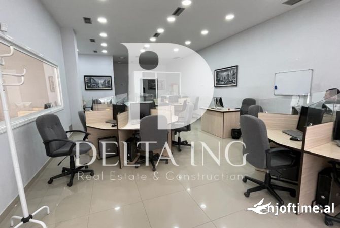 Ambient biznesi me qera 3+1 ne Tirane - 1,000 Euro