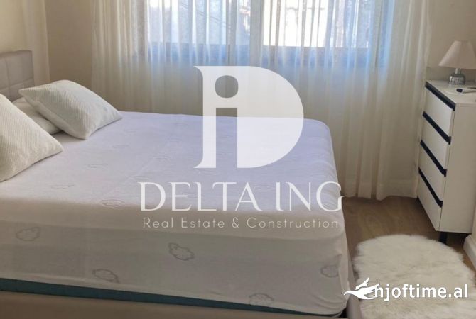 Shtepi me qera Apartament ne Tirane, 1+1, Mobilimi E mobiluar, Pagesa 900  Euro.