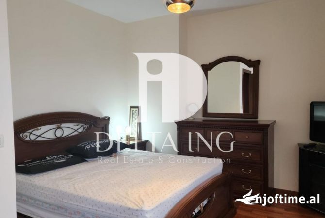 Shtepi me qera Apartament ne Tirane, 2+1, Mobilimi E mobiluar, Pagesa 1,200  Euro.