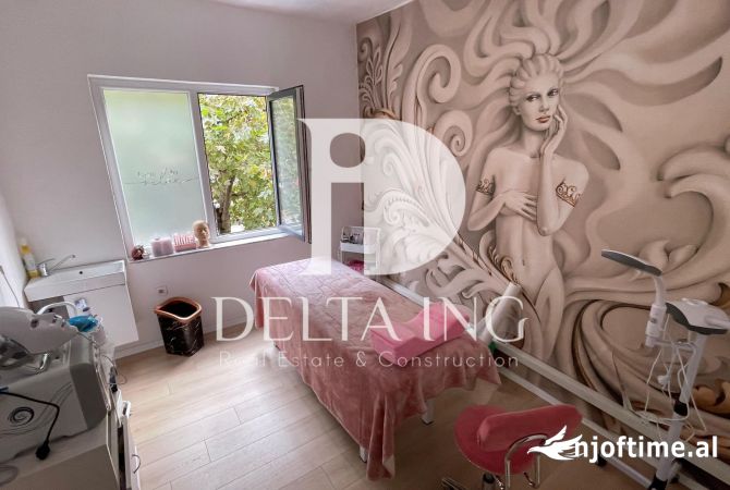 Ambient biznesi me qera 3+1 ne Tirane - 750 Euro