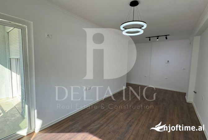 Shtepi ne shitje Apartament ne Tirane, 1+1, Mobilimi Bosh, pa mobiluar, Pagesa 119,000  Euro.