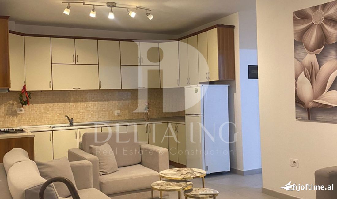 Shtepi me qera Apartament ne Tirane, 2+1, Mobilimi E mobiluar, Pagesa 700  Euro.