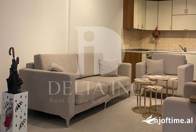 Shtepi me qera Apartament ne Tirane, 2+1, Mobilimi E mobiluar, Pagesa 700  Euro.