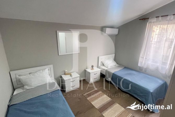 Shtepi me qera Shtepi Private ne Tirane, 3+1, Mobilimi E mobiluar, Pagesa 750  Euro.
