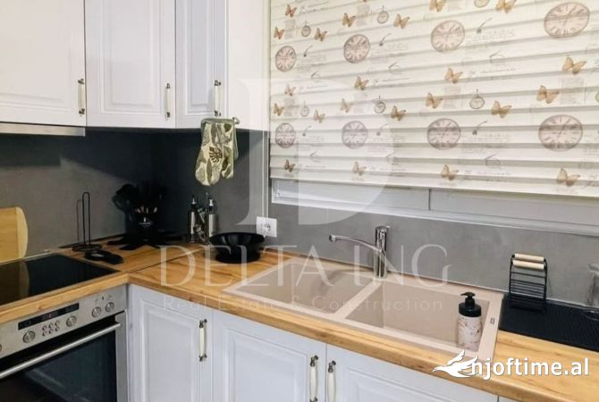 Shtepi me qera Apartament ne Tirane, 1+1, Mobilimi E mobiluar, Pagesa 700  Euro.