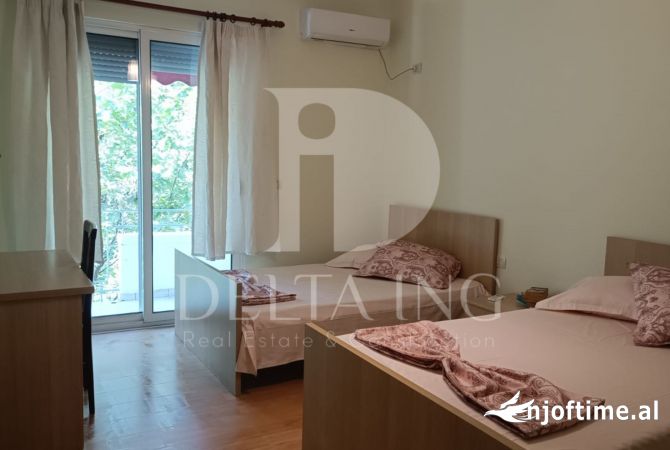 Shtepi me qera Apartament ne Tirane, 2+1, Mobilimi E mobiluar, Pagesa 700  Euro.