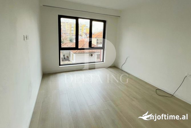 Shtepi me qera 2+1 ne Tirane - 750 Euro
