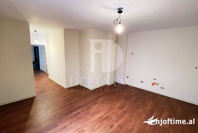 Shtepi ne shitje 1+1 ne Tirane - 140,000 Euro