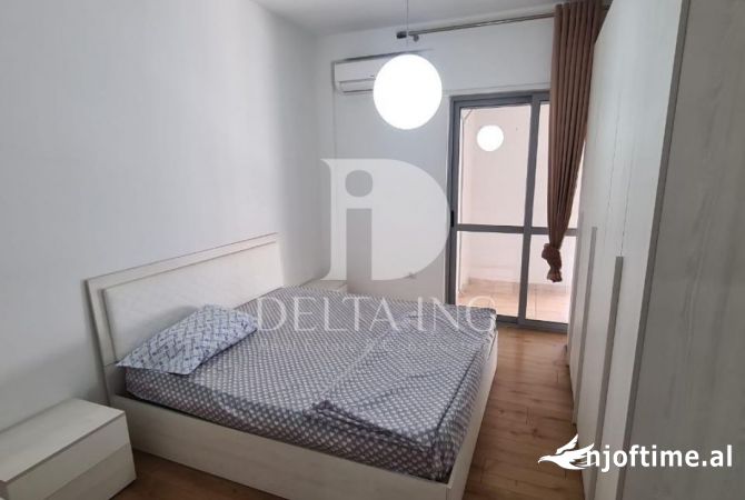 Shtepi me qera Apartament ne Tirane, 2+1, Mobilimi E mobiluar, Pagesa 850  Euro.