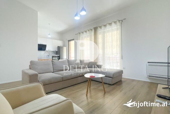 Shtepi me qera 2+1 ne Tirane - 1,000 Euro