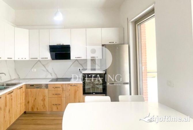 Shtepi me qera 2+1 ne Tirane - 1,000 Euro
