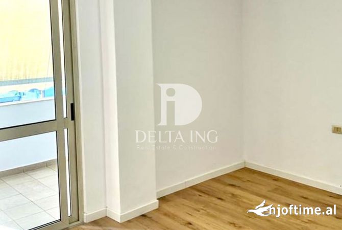 Ambient per Zyre me Qira ne Bllok