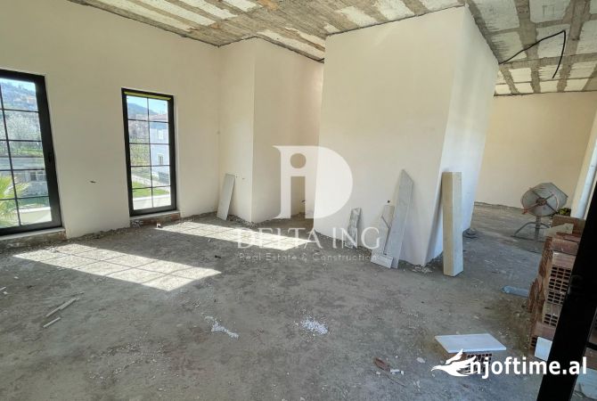Shtepi ne shitje 3+1 ne Tirane - 680,000 Euro
