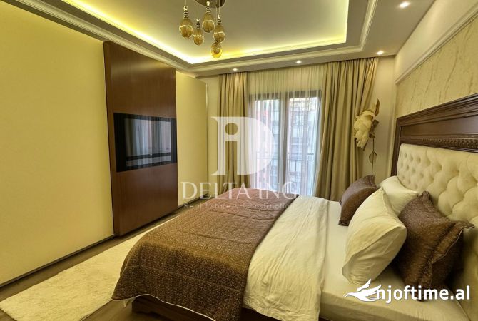 Shtepi me qera 2+1 ne Tirane - 1,000 Euro