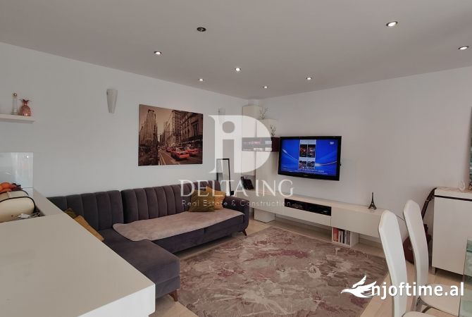 Shtepi me qera 2+1 ne Tirane - 750 Euro