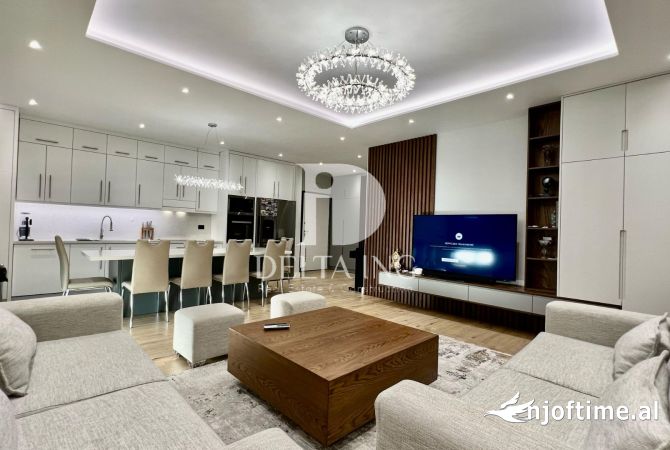 Casa in vendita 3+1 a Tirana - 450,000 Euro