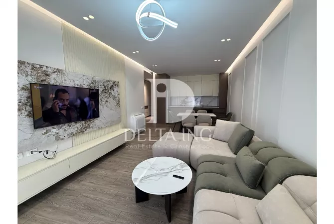 Shtepi me qera 2+1 ne Tirane - 1,350 Euro