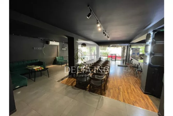 Ambient biznesi me qera 2+1 ne Tirane - 2,500 Euro