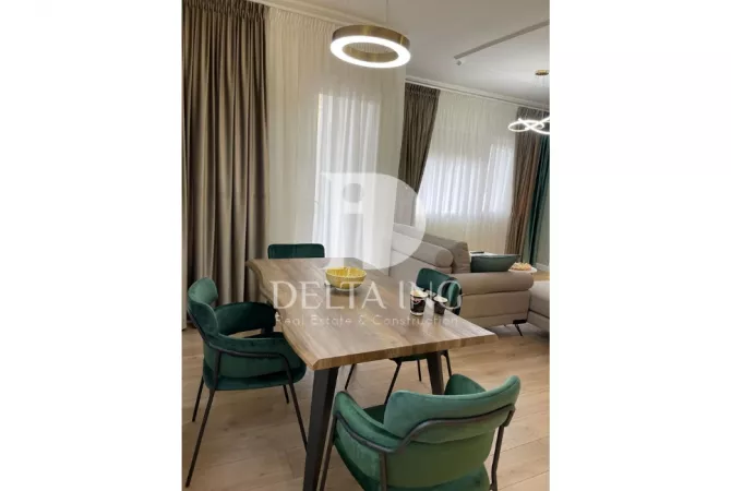Shtepi me qera 2+1 ne Tirane - 950 Euro