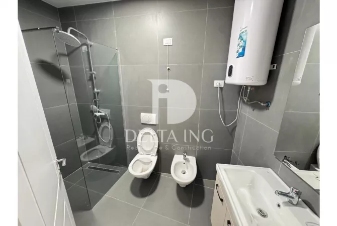 Shtepi me qera Apartament ne Tirane, 2+1, Mobilimi E mobiluar, Pagesa 2,000  Euro.