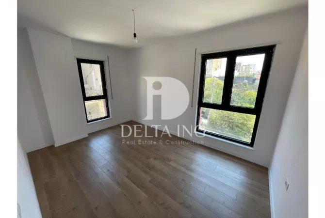 Shtepi ne shitje Apartament ne Tirane, 3+1, Mobilimi Bosh, pa mobiluar, Pagesa 300,000  Euro.