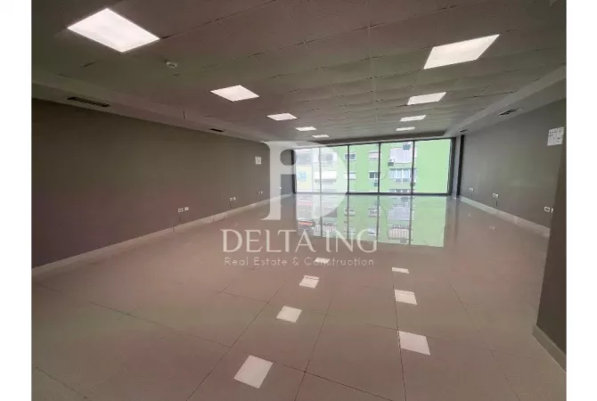 Ambient biznesi me qera 3+1 ne Tirane - 3,135 Euro