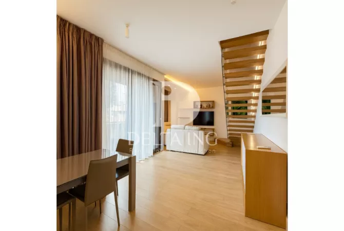 Shtepi me qera 3+1 ne Tirane - 1,500 Euro