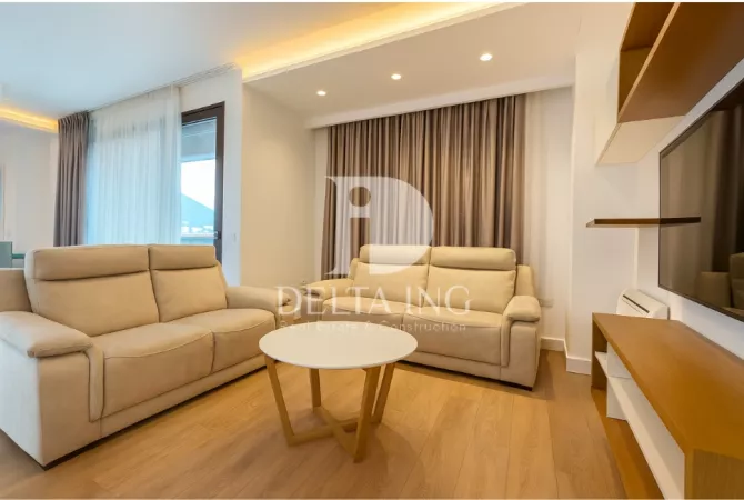 Shtepi me qera 3+1 ne Tirane - 1,500 Euro