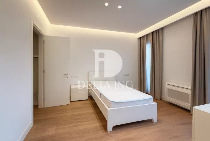 Shtepi me qera Duplex(shtepi me 2 kate) ne Tirane, 3+1, Mobilimi E mobiluar, Pagesa 1,500  Euro.