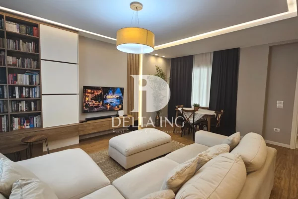House for Rent 2+1 in Tirana - 1,200 Euro