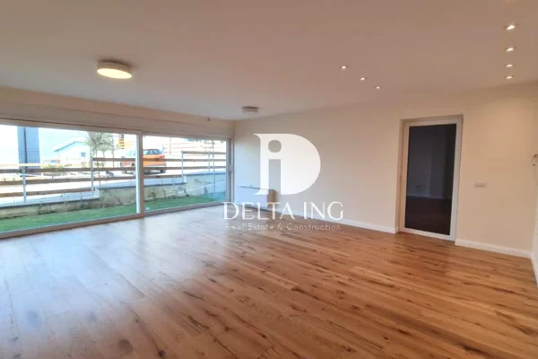 Shtepi me qera Vila Luksoze ne Tirane, 5+1, Mobilimi Pjeserisht e mobiluar, Pagesa 5,000  Euro.