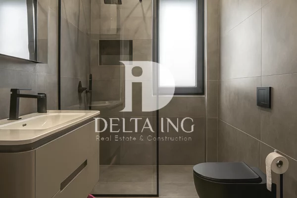 Shtepi ne shitje Apartament ne Tirane, 2+1, Mobilimi E mobiluar, Pagesa 369,000  Euro.