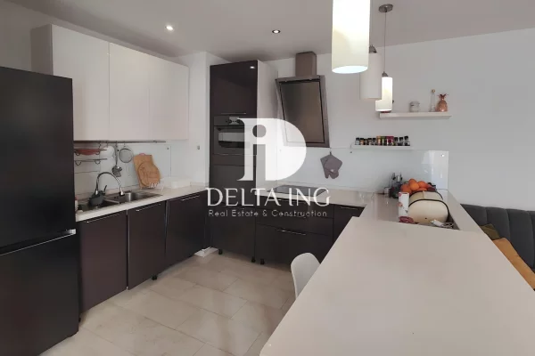 Shtepi me qera 2+1 ne Tirane - 85,000 Leke