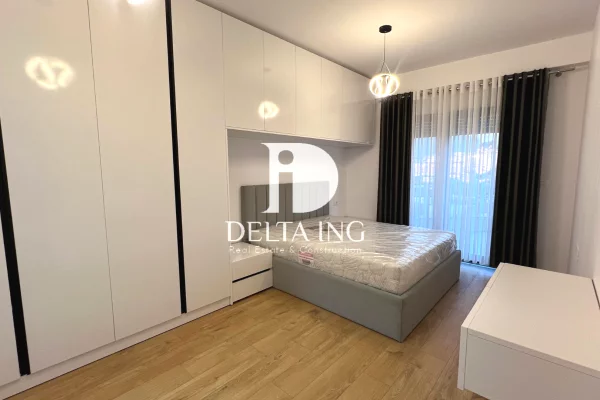Shtepi ne shitje Apartament ne Tirane, 2+1, Mobilimi E mobiluar, Pagesa 193,000  Euro.